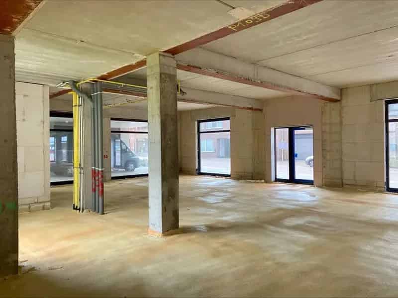 Nieuwbouw handelspand te koop in Residentie Aleidis Geel