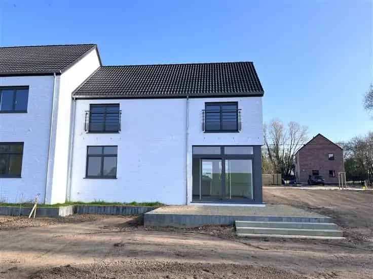 Huis Te Koop Ramillies 3 Slaapkamers Tuin 131m²