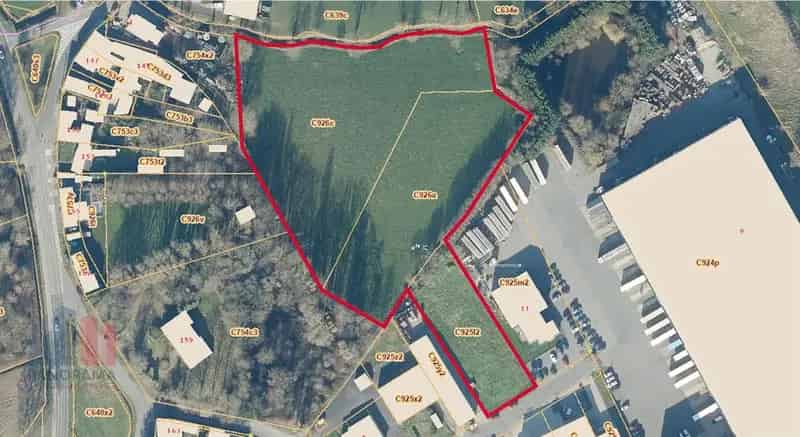 Nieuwbouw bedrijfsgebouw te koop in Zedelgem