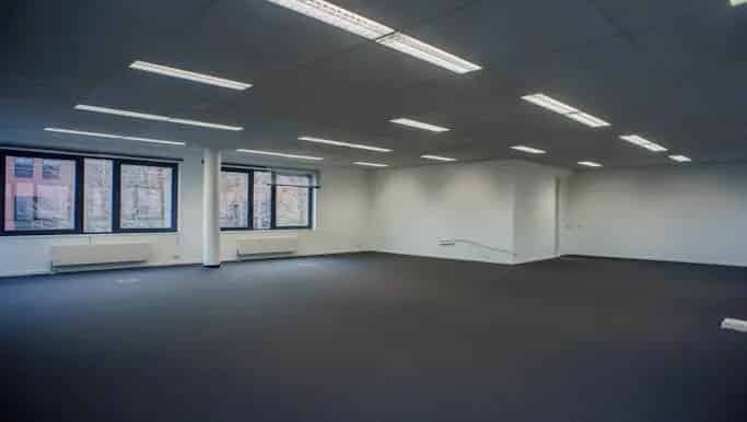Kantoor te huur in Ter Reigerie 9, Roeselare - Dewaele