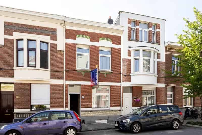 Prachtige woning met 4 slaapkamers en tuin!