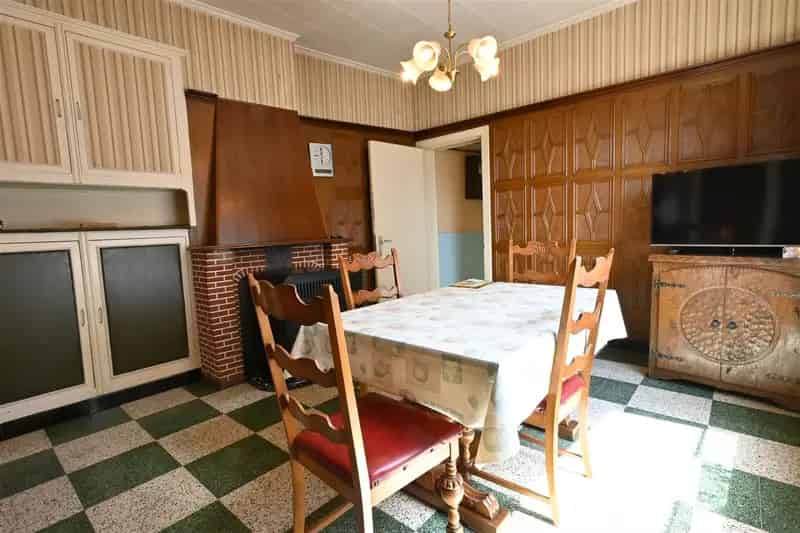 Centraal gelegen woning op 650m²  met loods