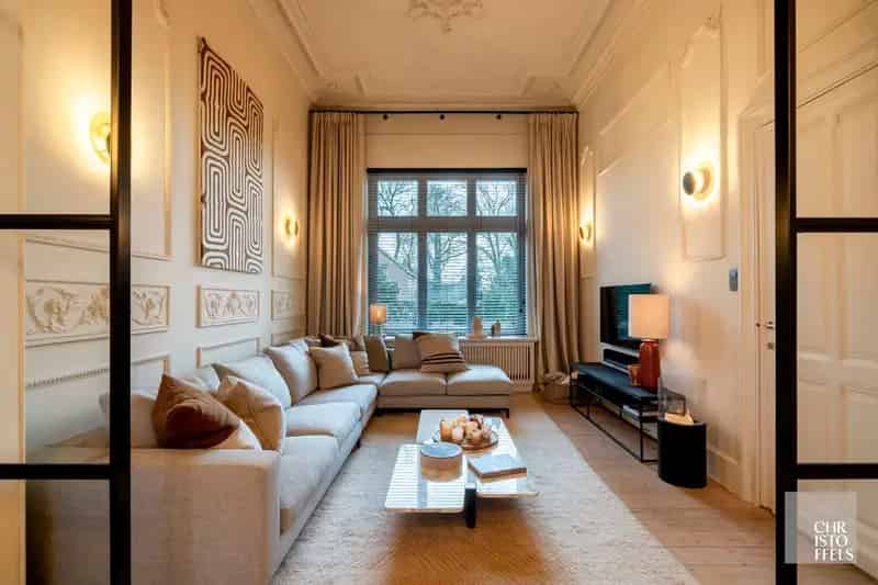 Herenhuis "villa Gielen" met parktuin van 2.277m², buitenzwembad en wellnessruimte!