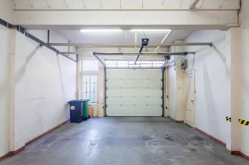 Statig gebouw met mogelijkheden 8501578