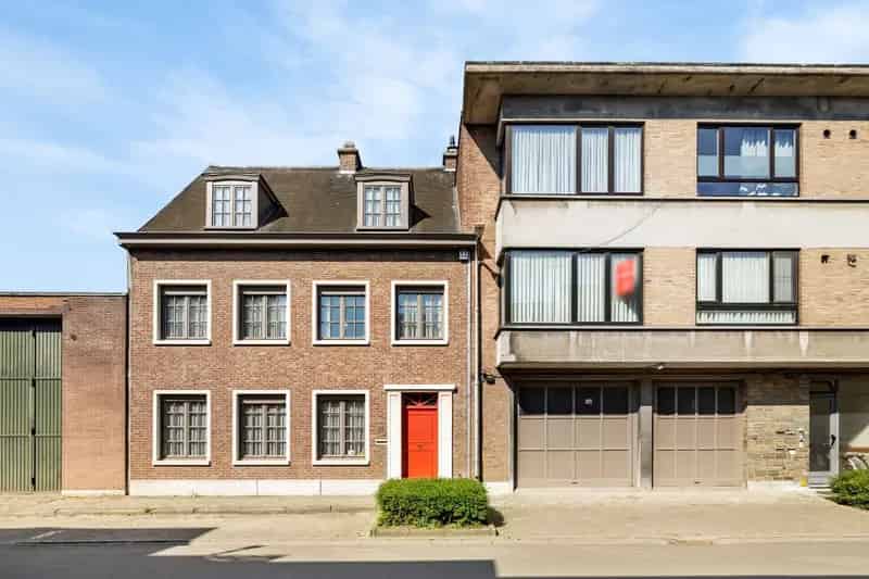 Residentiële, karaktervolle 5-slpk burgerwoning