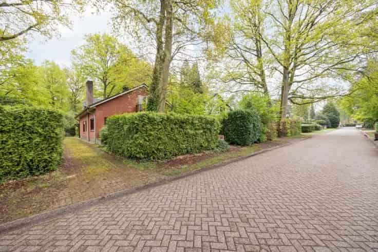 Huis Te Koop Hertebos 4 Slaapkamers Grote Tuin