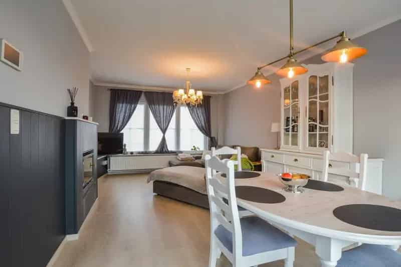 Instapklare woning met tuin en garage in rustige woonwijk
