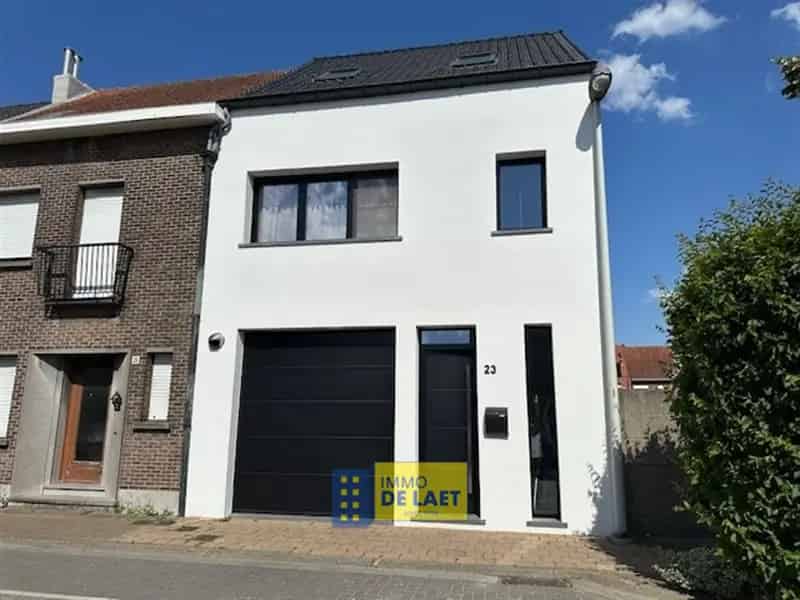 Huis te huur: Ruime 3 Slaapkamers, Garage, Zonnige Tuin