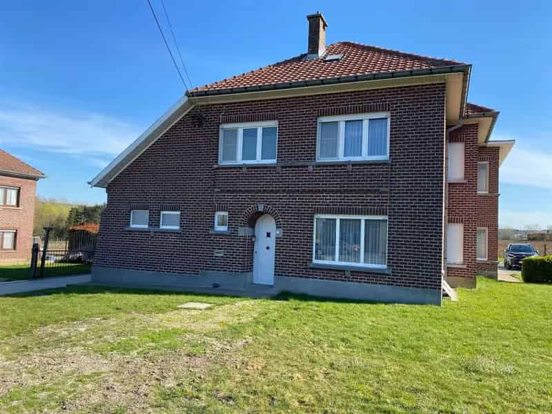 Woning te huur met 2 slaapkamers + dressing