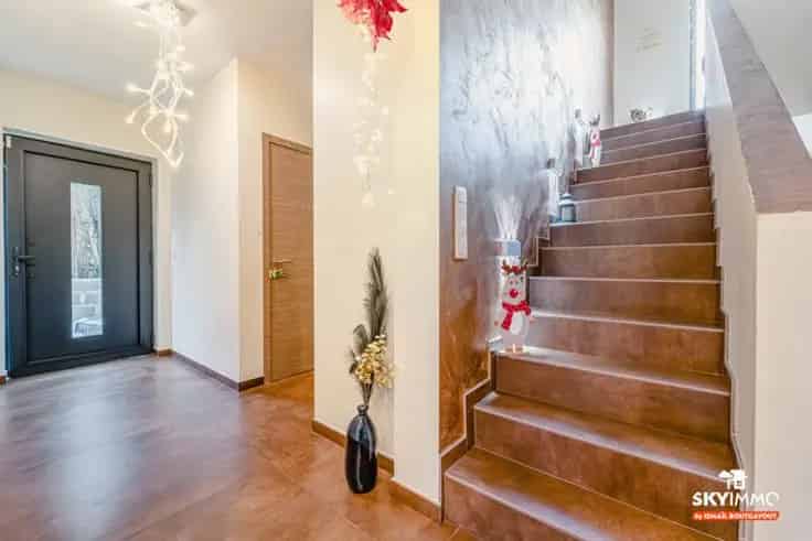 Huis Te Koop - Grâce-Hollogne - 4-5 slaapkamers - Jacuzzi - PEB A+