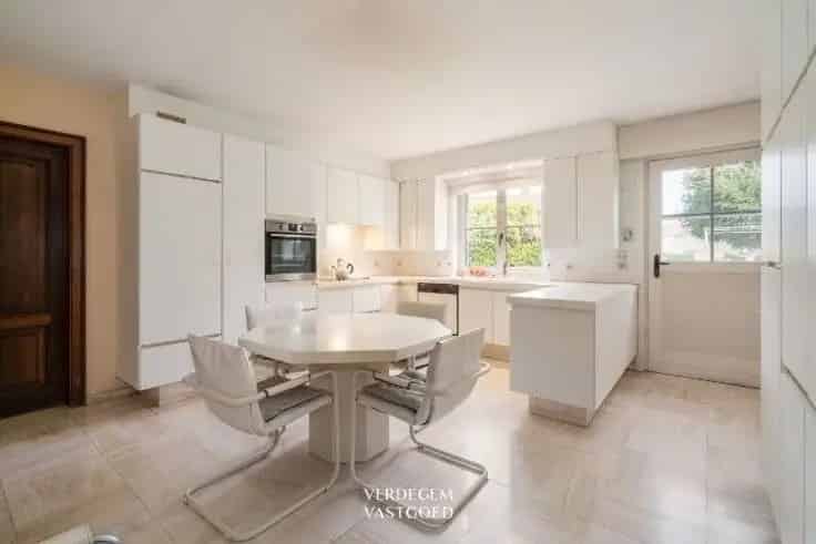 Statige Villa te Koop Lokeren 4 1 slaapkamers Dubbele Garage