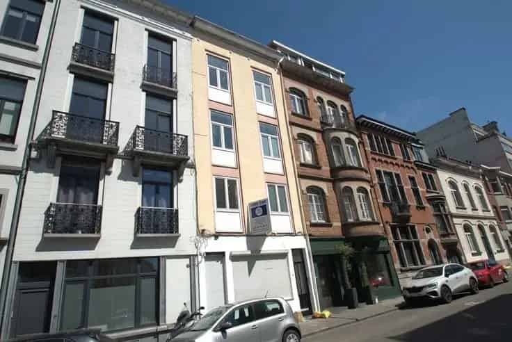 Duplex Te Koop