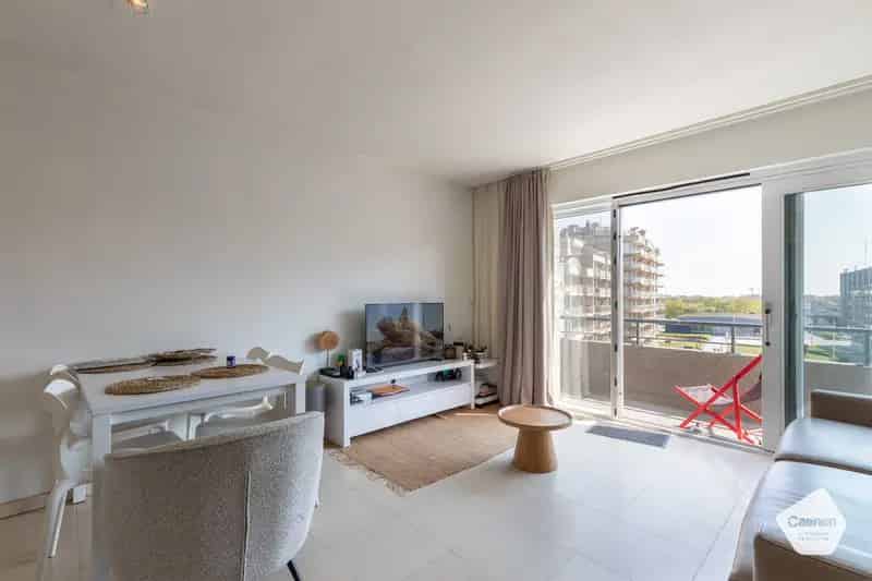 Appartement te huur: Zuidgerichte Studio met Prachtig Uitzicht