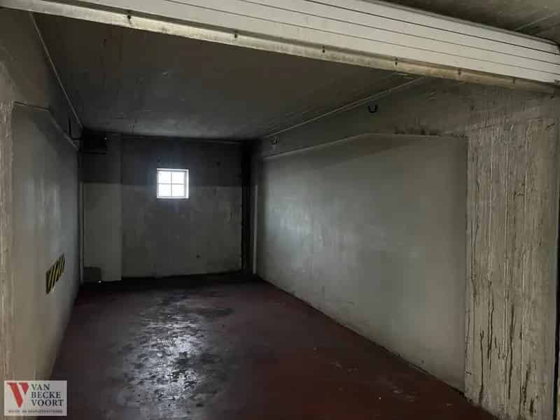 Garagebox 162