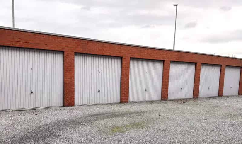 Garage te koop centrum Waregem 15m²
