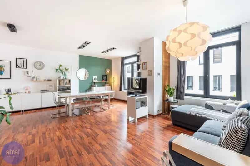 Twee terrassen, vier slaapkamers & tonnen karakter