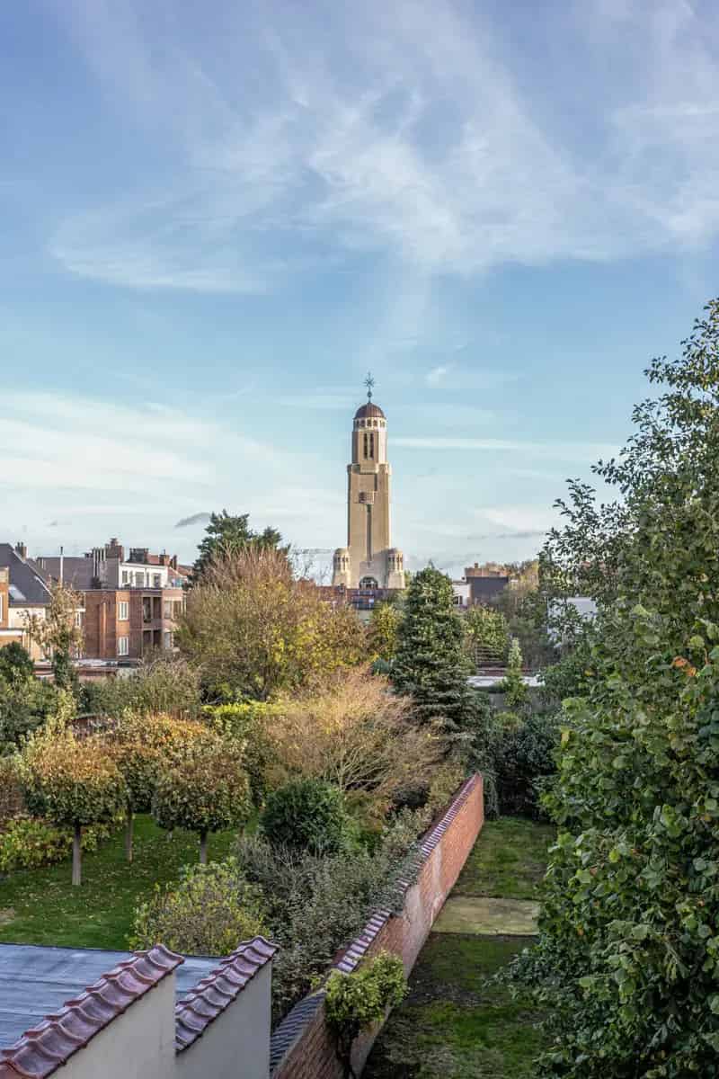 Instapklare woning mét praktijkruimte op toplocatie