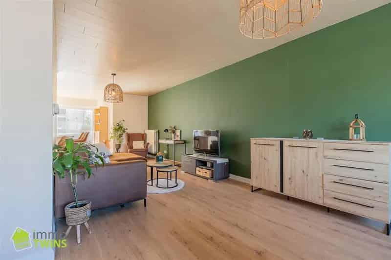 Instapklare, charmante woning met 3 slpks te Baasrode