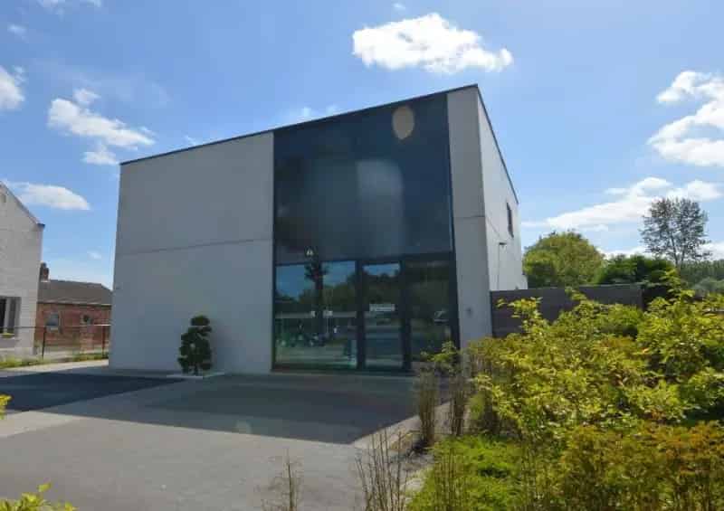 Nieuwbouw woning met kantoor/commerciële ruimte te Boortmeerbeek