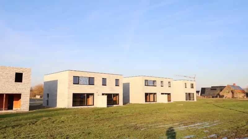 Nieuwbouw woning te koop in Roeselare