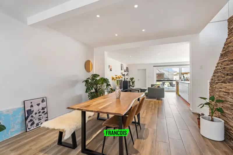 Kwaliteitsvolle woning met prachtige tuin in Nieuwkapelle (Diksmuide) te koop