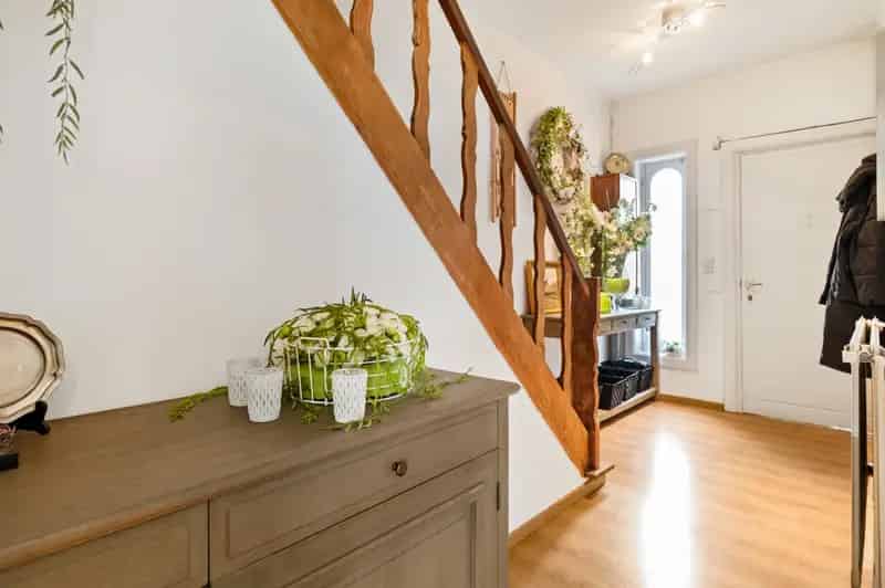 Te renoveren HOB 2 slaapkamers tuin garage Hoevenen