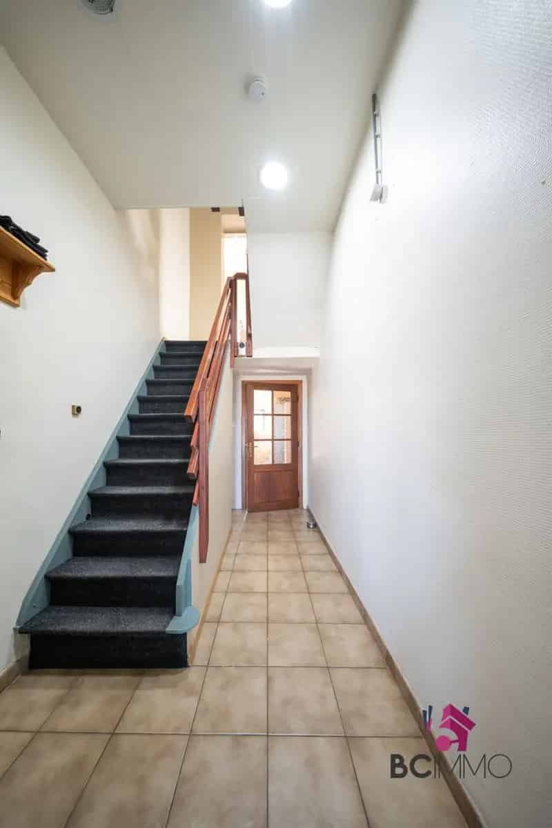 Gezellige woning met 4 slaapkamers in Genk