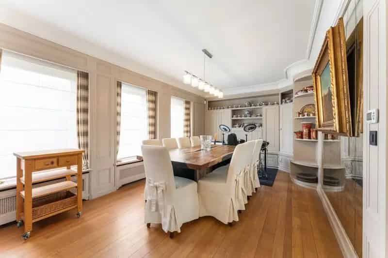 Roeselare - Stadsrand : charmante instapklare open bebouwing met prachtige tuin en ruim wooncomfort (3 slpks) 715 m²