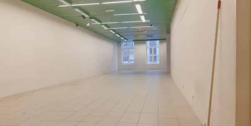 COMMERCIEEL GEBOUW GRAND RUE