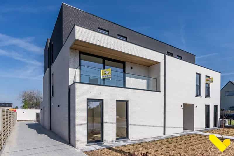 Duplex Appartement te Huur 133m2  3 slaapkamers Nieuwbouw
