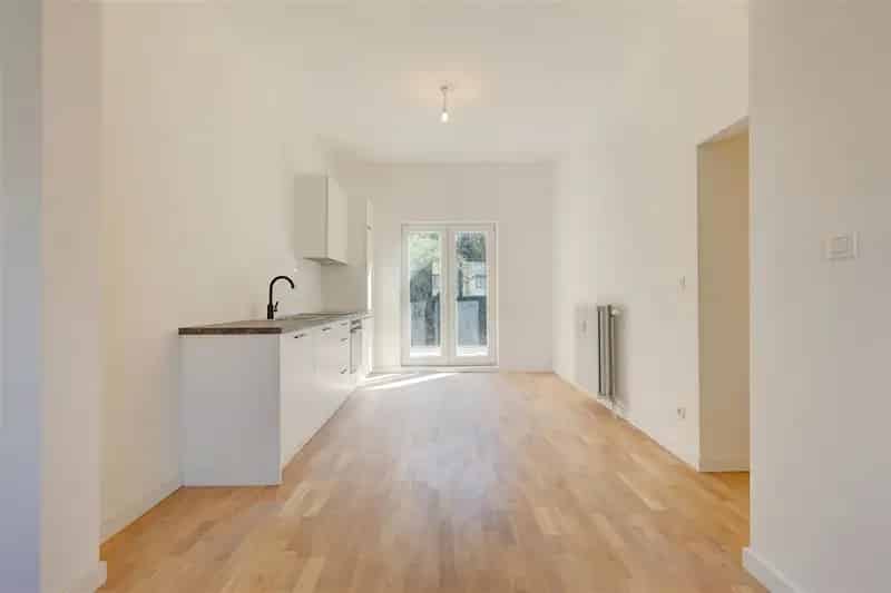 Gelijkvloers appartement te koop in Wilrijk