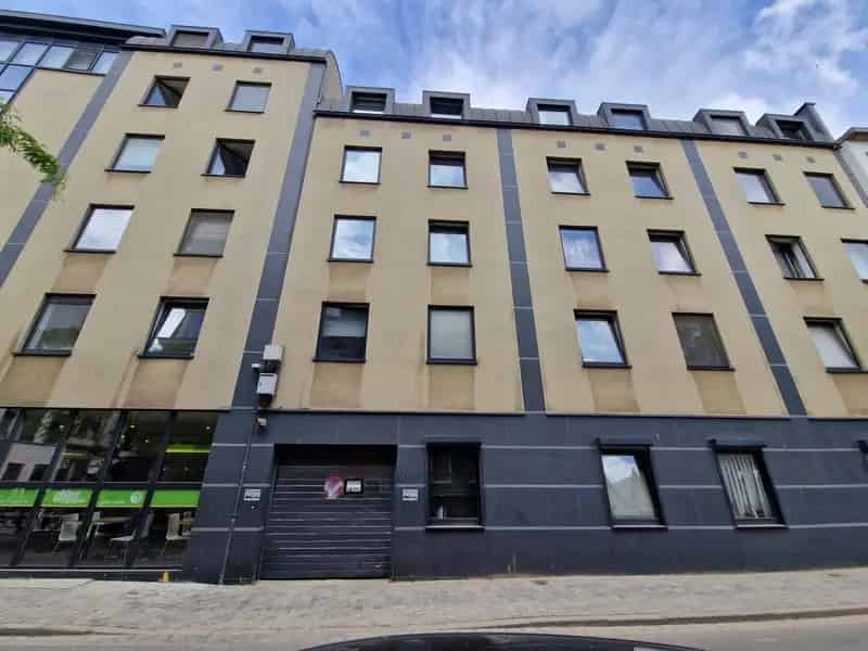 Te koop dubbele ondergrondse autostaanplaatsen - Prinsesstraat 50, 2000 Antwerpen