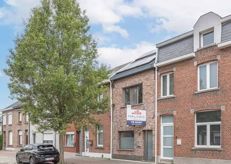 Gezellige instapklare gezinswoning op centrale locatie