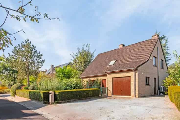 Huis te Koop Overijse: Familievilla nabij Centrum