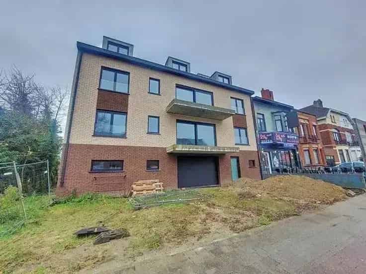 Appartement 90m2 2 slaapkamers Terras Garage Nieuwbouw