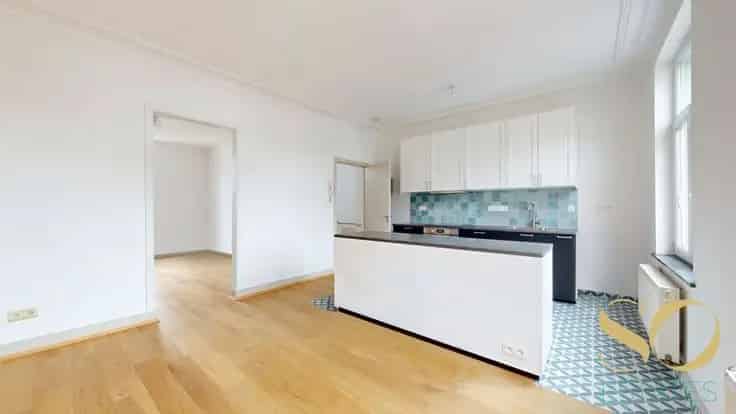 Duplex Te Koop
