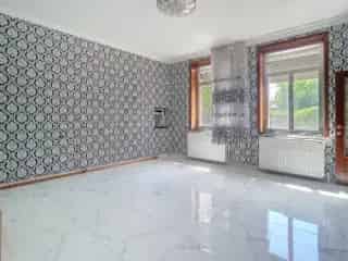 Huis te Koop Wanze Ruime woning nabij centrum