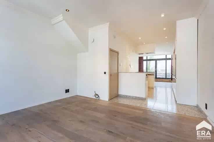 Duplex Te Koop