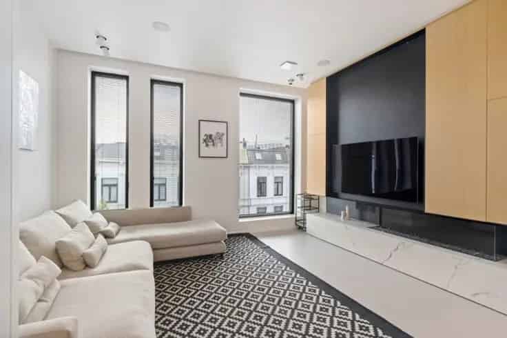 Huis Te Koop Antwerpen Zuid: Luxe Upside-Down Woning met Dakterras en Parking
