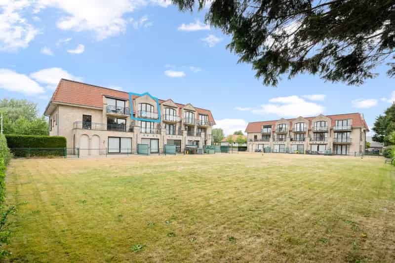 Studio te koop Bredene: ruim terras, groen zicht, nabij strand