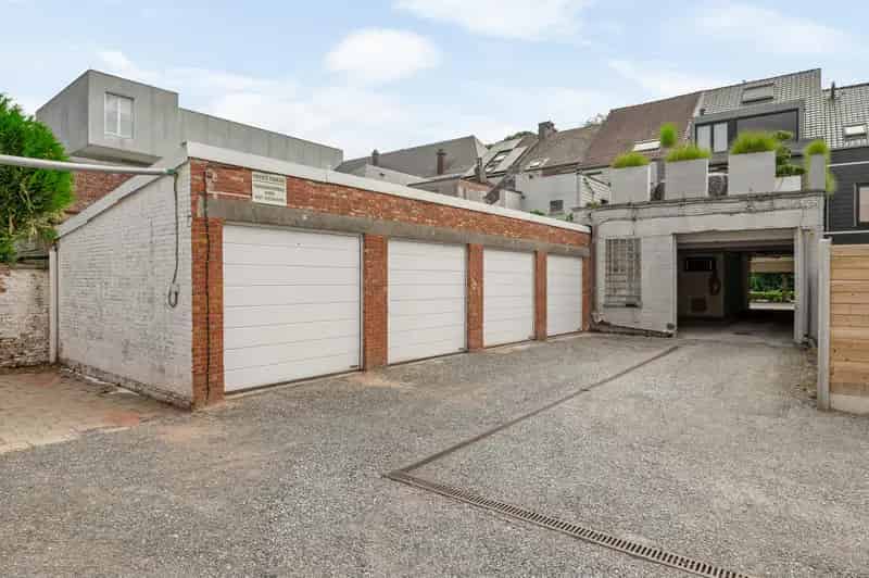 Garage te koop