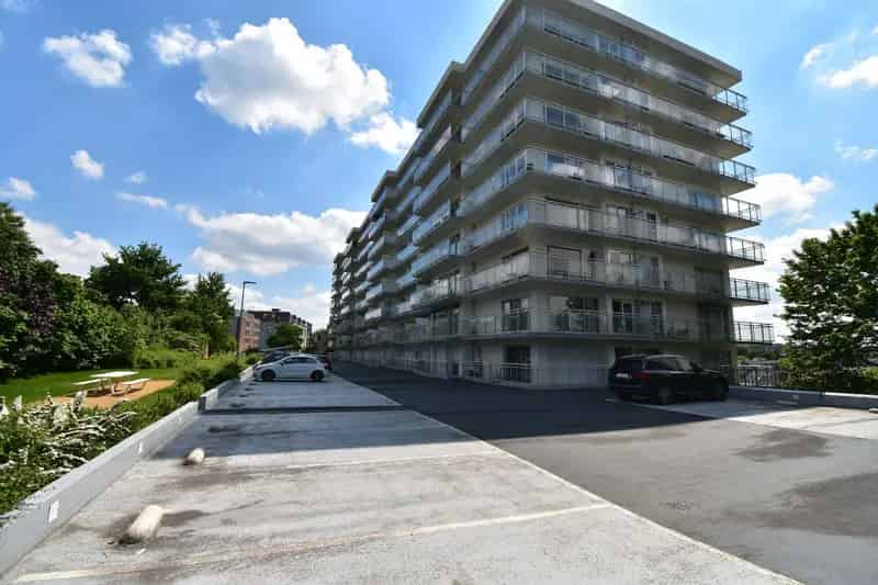HEVERLEE Staanplaats in openlucht