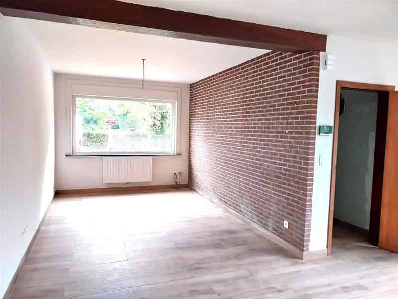 Gerenoveerde woning 3 slaapkamers te Paal