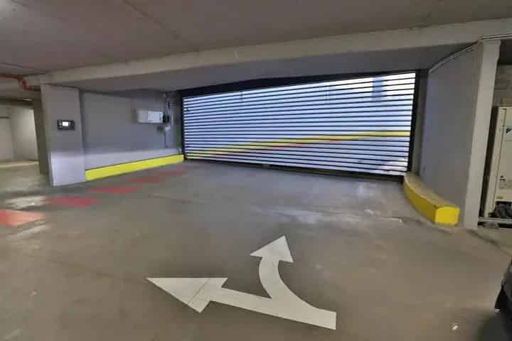 Garage  te Evere 
