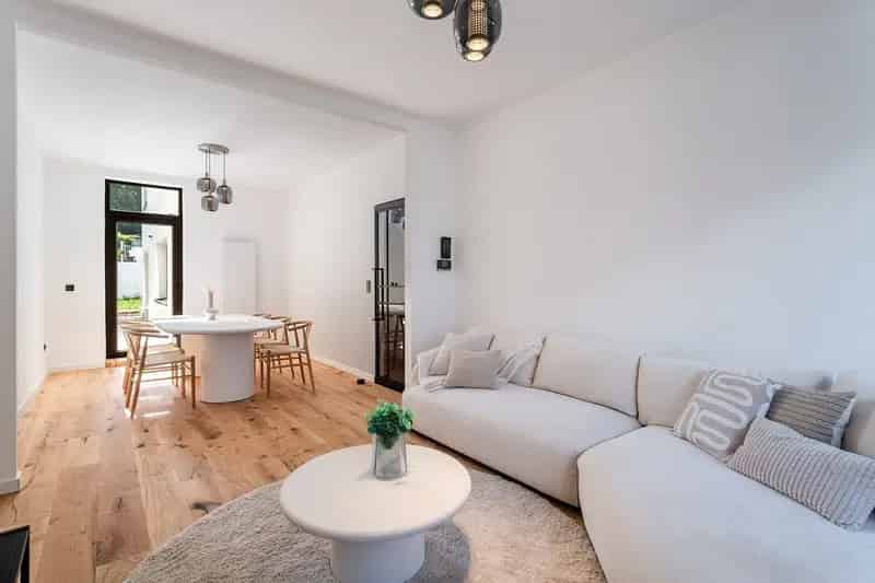 Tiptop gerenoveerde woning met tuin