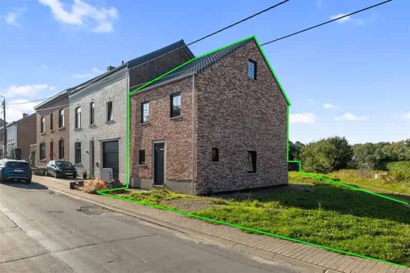 NIEUWBOUWWONING HALFOPEN BEBOUWING IN PASTORIJSTIJL IN WAASMONT