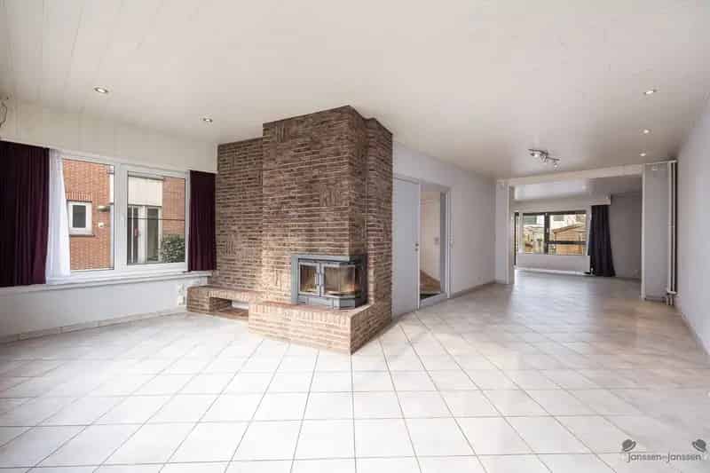 Woning gelegen in rustige wijk nabij centrum Schilde