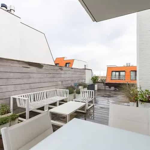 Magnifiek afgewerkt appartement met 2 slaapkamers en riant terras