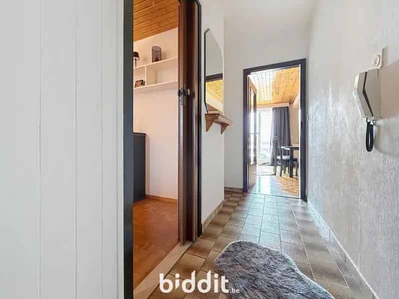 TE RENOVEREN APPARTEMENT