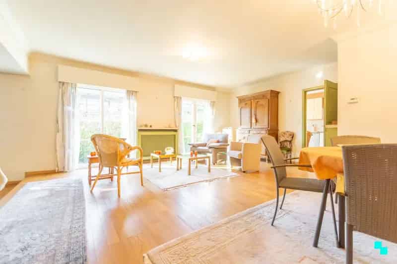 Charmante villa in het hart van Merelbeke